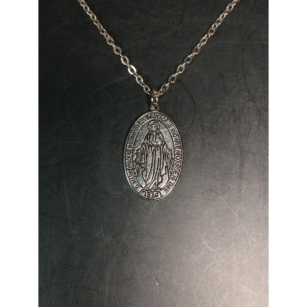 Mary Medallion Silver Tone Necklace ~19.5" Chain